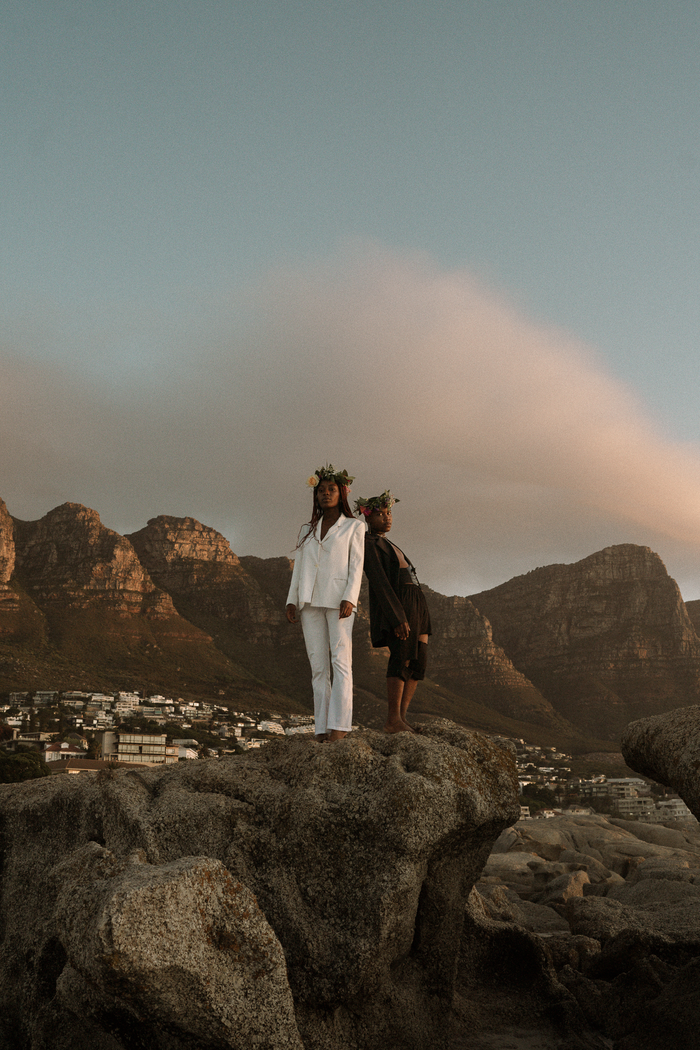 A couple elopes internationally in capetown south africa