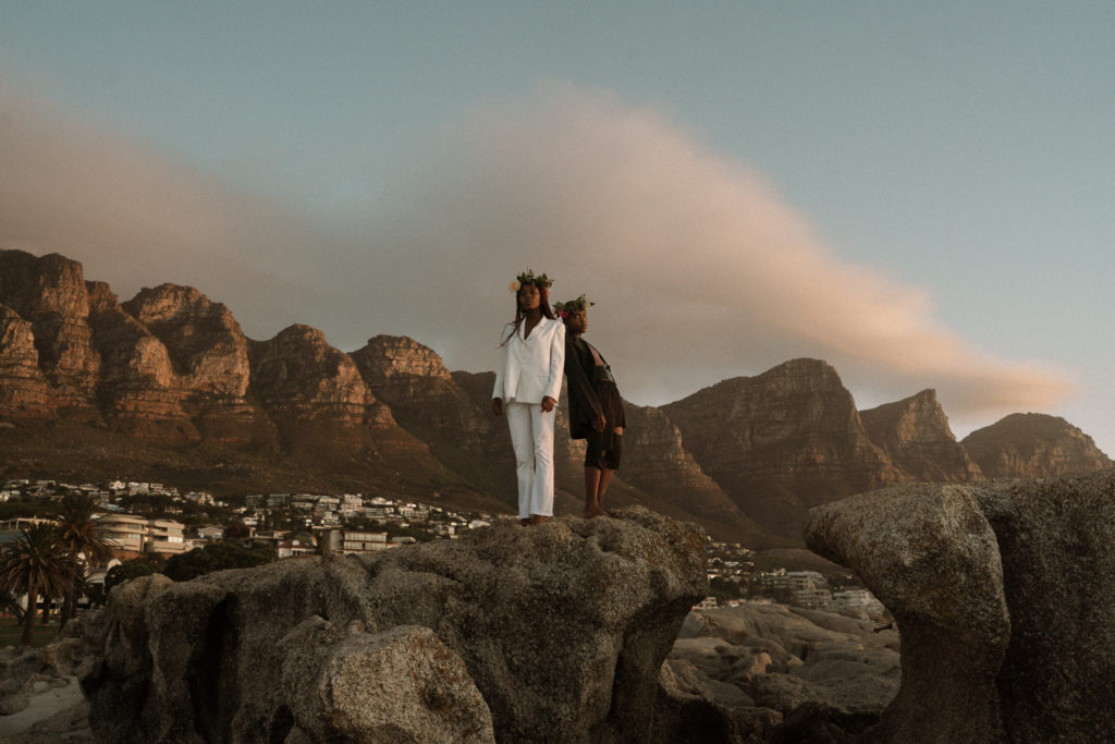 A couple has an international elopement in beautiful capetown south africa