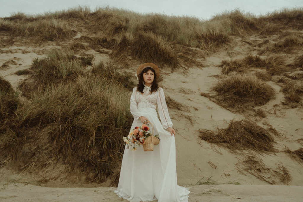 Victorian inspired ethereal oregon coast elopement