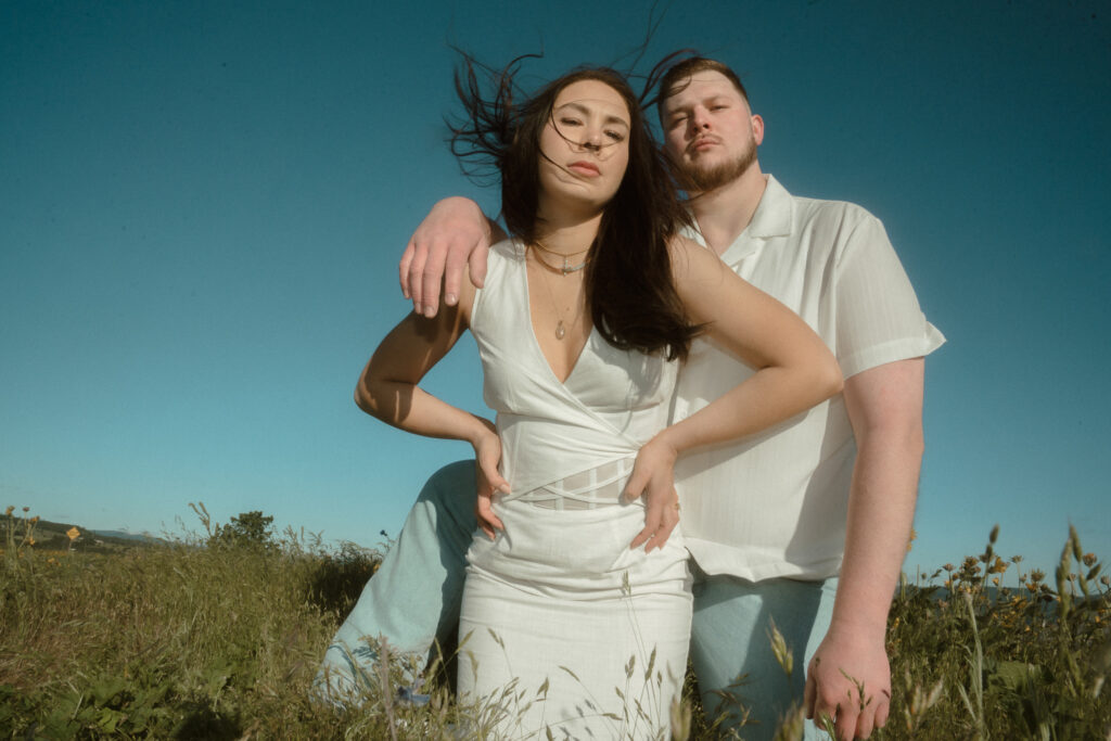 editorial picnic engagement session at rowena crest