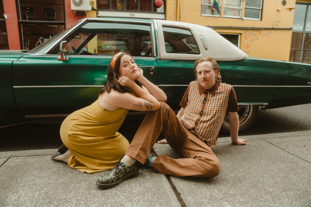 Funky engagement photos in tacoma washington