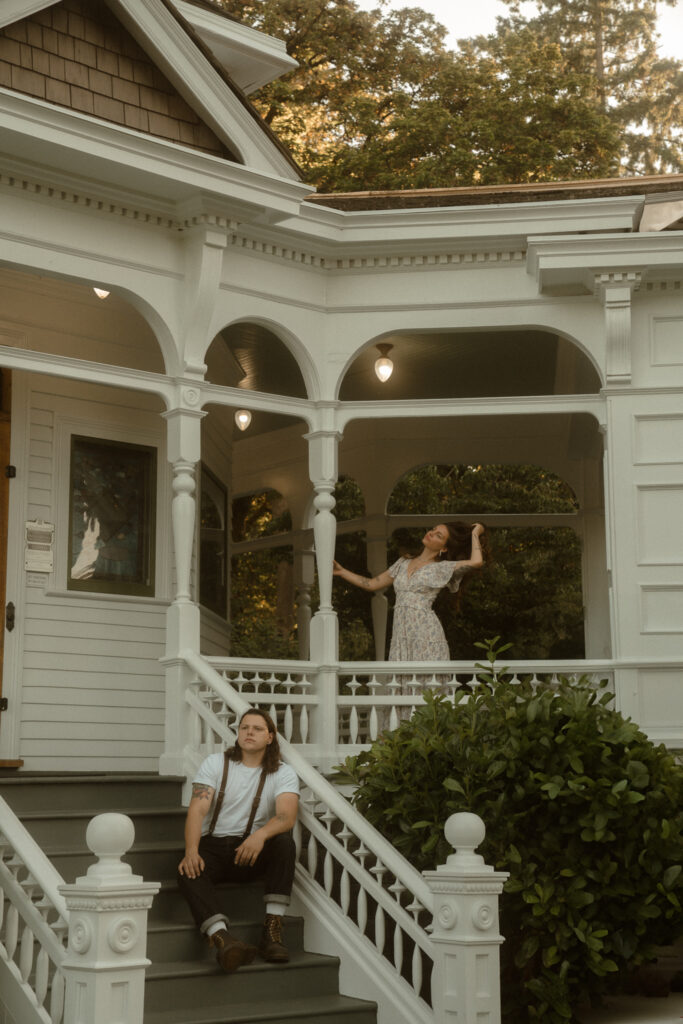 Romantic Deepwood Museum engagement session in Salem, Oregon. Explore this dreamy forest estate perfect for whimsical, vintage-inspired photos.