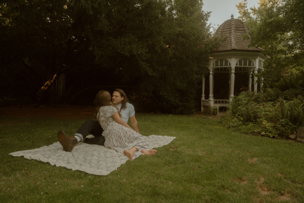 Romantic Deepwood Museum engagement session in Salem, Oregon. Explore this dreamy forest estate perfect for whimsical, vintage-inspired photos.