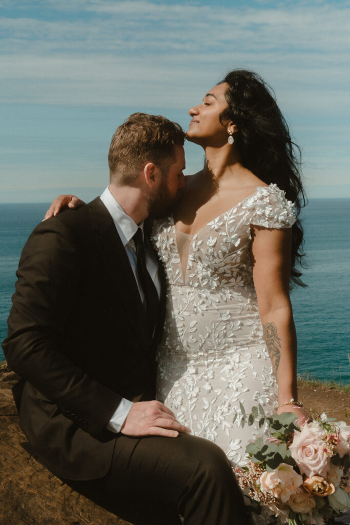oregon coast elopement at elk flats